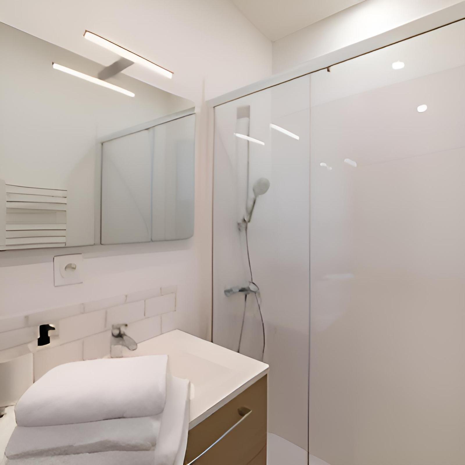 L'Elegant, Charmant Studio Hyper Centre Gare 800M 阿让 外观 照片
